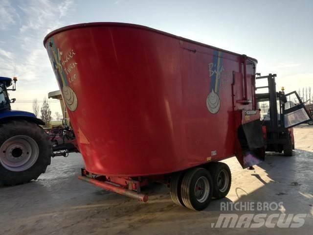 Peecon 26M³ 饲料加工设备