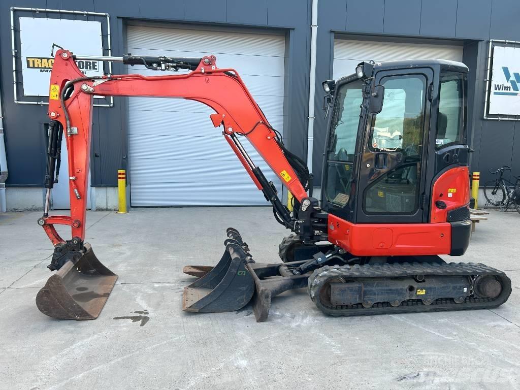 Kubota U 36-4 小型挖掘机