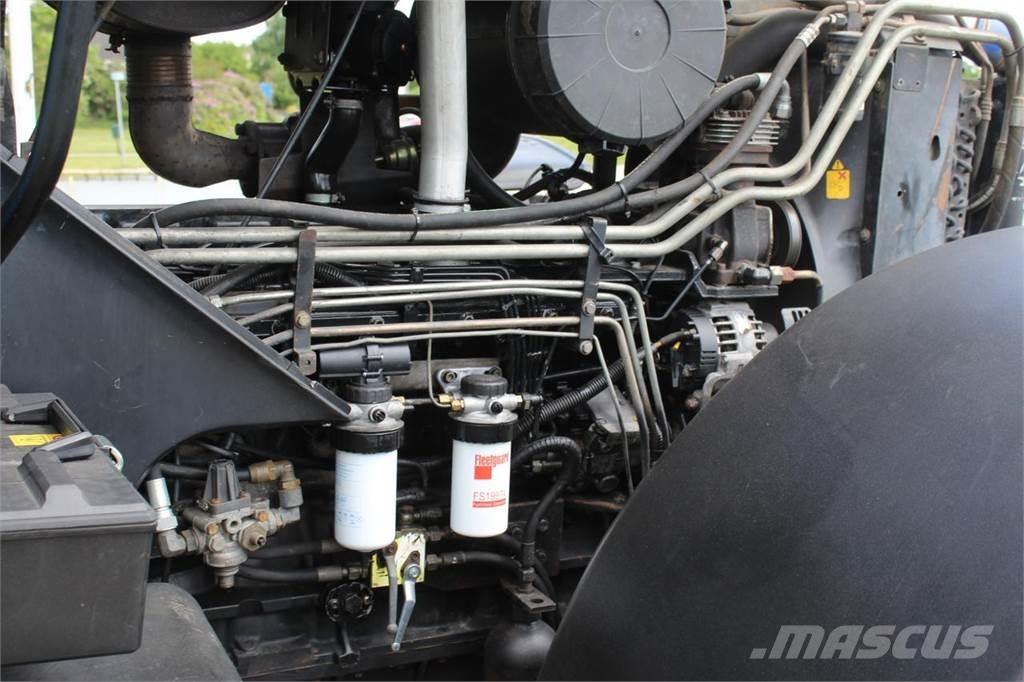 New Holland TM175 拖拉机/农用车