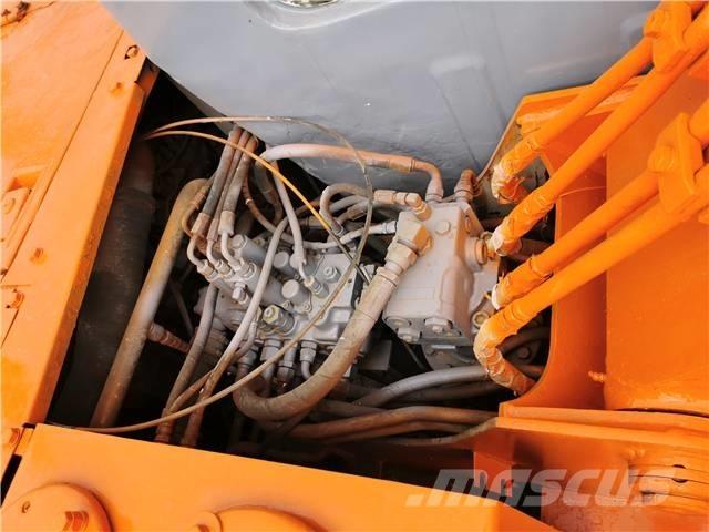 Hitachi EX60 履带挖掘机