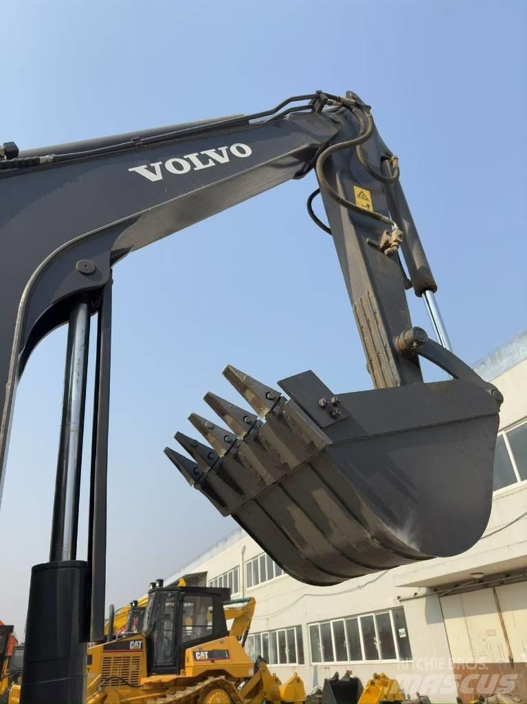 Volvo EC55D 小型挖掘机