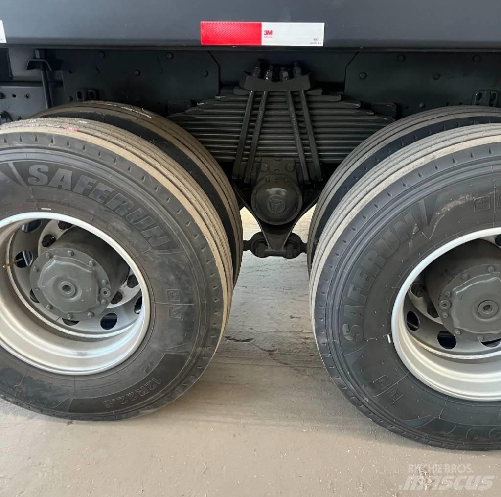 Howo 375 自卸式货车