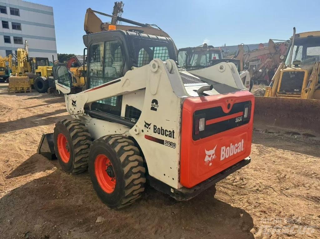 Bobcat S 630 滑移装载机