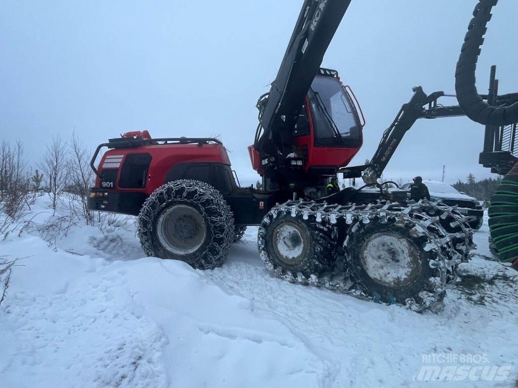 Komatsu 901 收割机