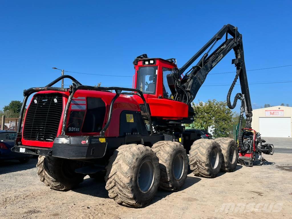 Komatsu 931 XC 收割机