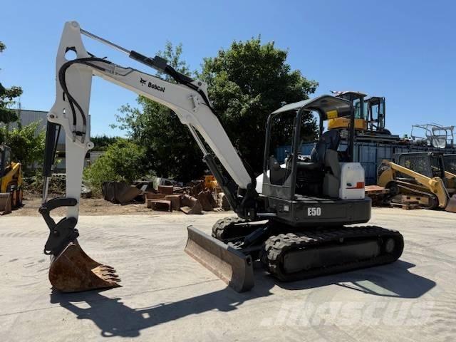 Bobcat E 50 小型挖掘机