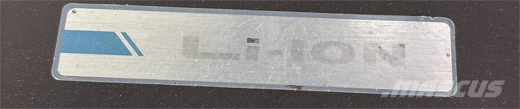 Atlet PSP160 行走式堆垛机