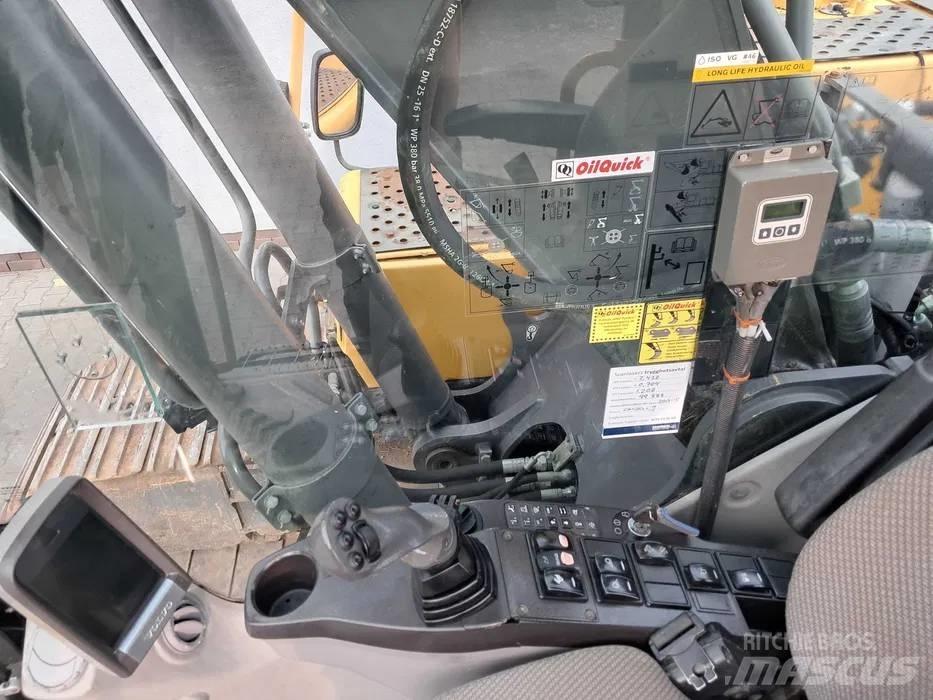 Volvo EC 220 DL 履带挖掘机