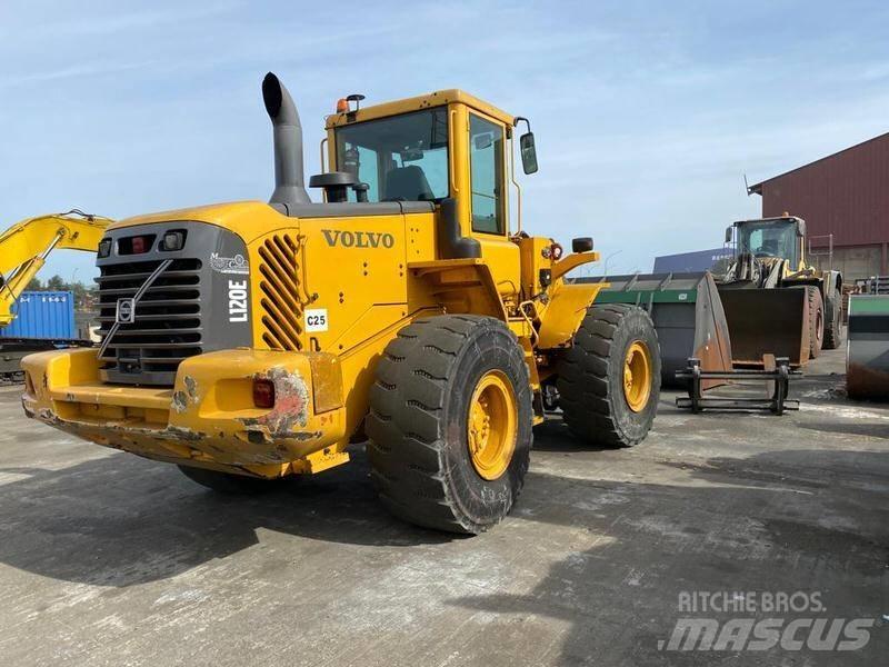 Volvo L 120 E.Ref.10 轮式装载机