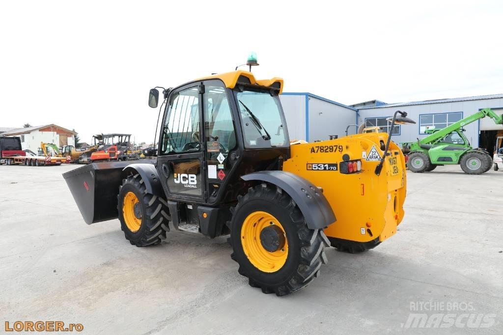 JCB 531-70 前装载和挖掘机