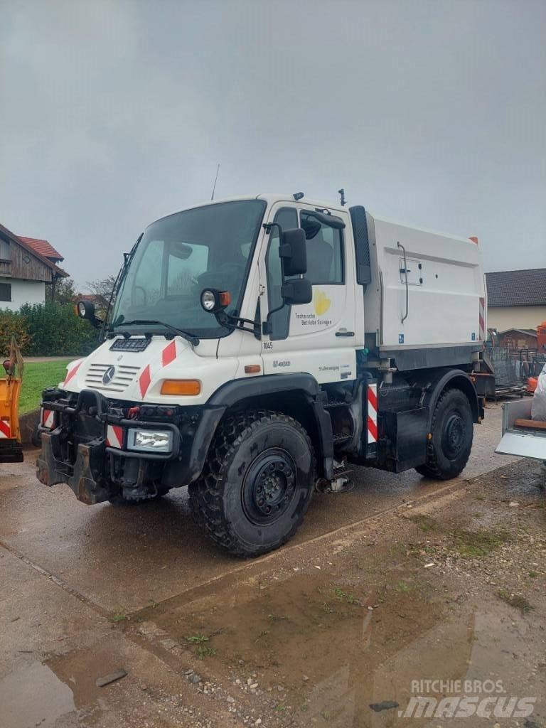 Unimog U400 全地形车