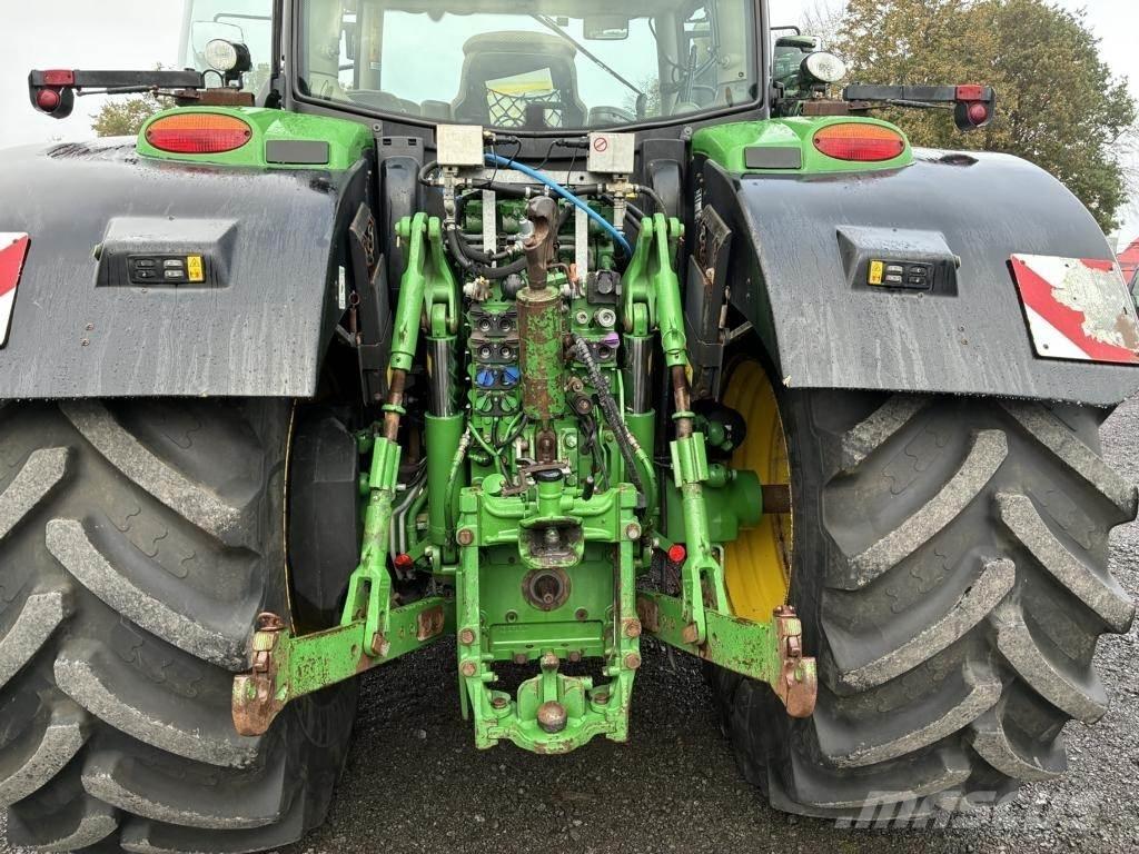 John Deere 6215R 拖拉机/农用车