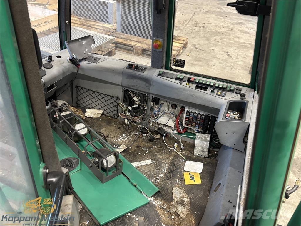 Gremo  驾驶室与内部