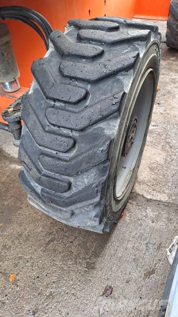 JLG 660 SJ 直臂高空工作平台