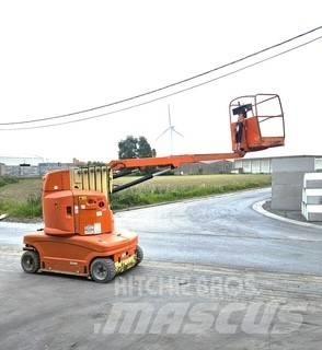 JLG T1210 其他升降机和高空作业平台
