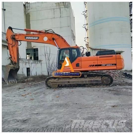 Doosan DX 380 LC 履带挖掘机