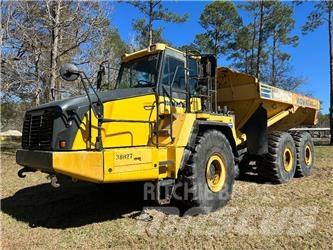 Komatsu HM 400-5 铰接式自卸车