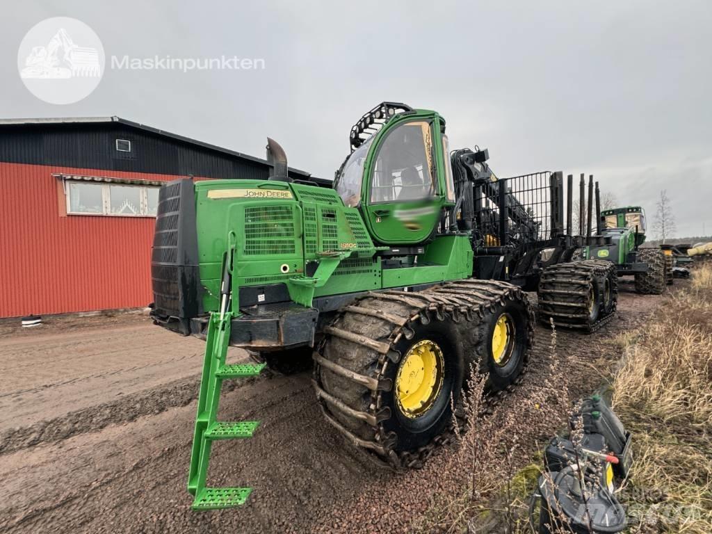 John Deere 1910 G 集运机