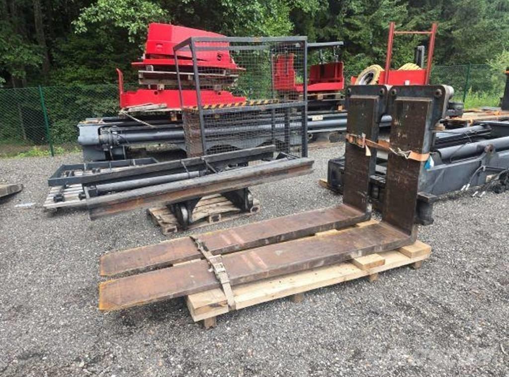 Kalmar DCE150-12 柴油叉车