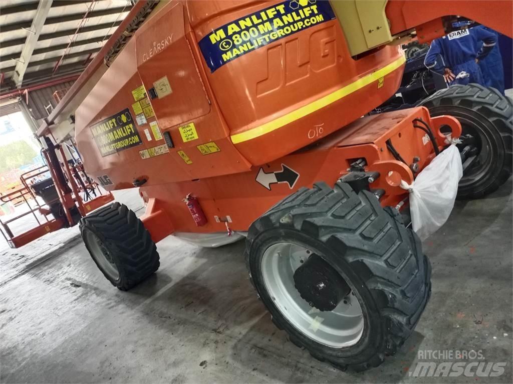 JLG 800AJ 曲臂高空工作平台