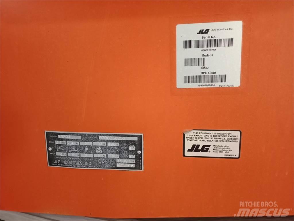 JLG 800AJ 曲臂高空工作平台
