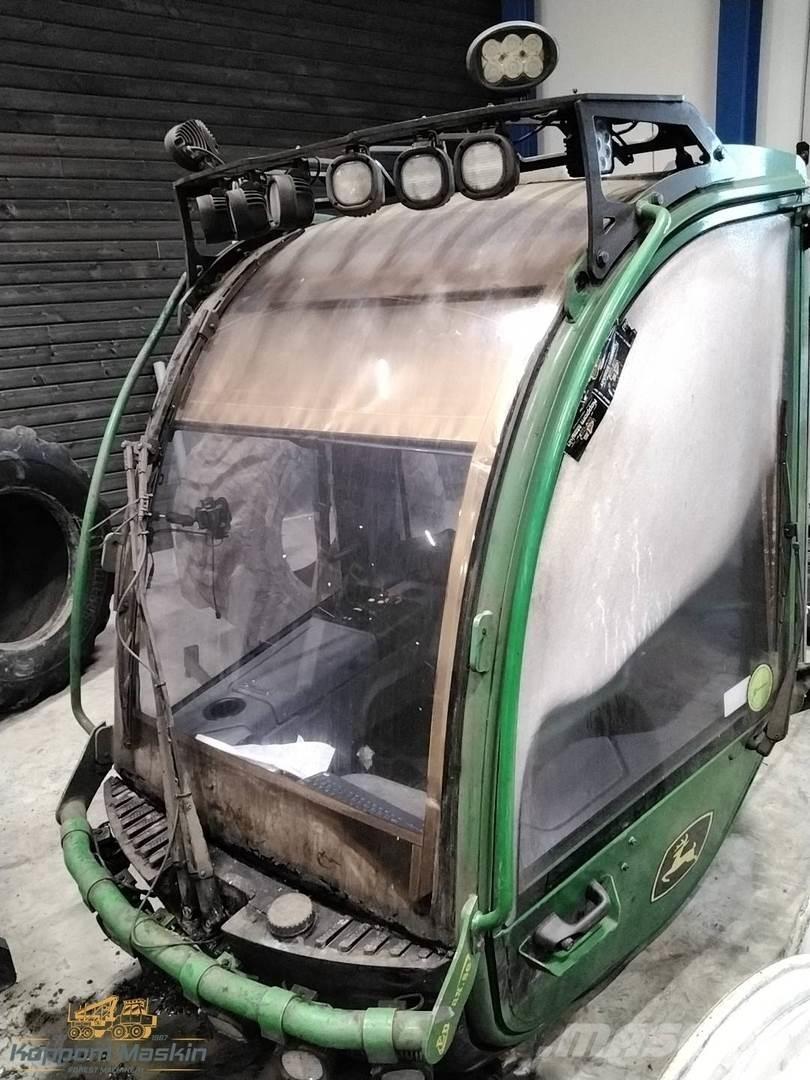 John Deere 1470g 驾驶室与内部