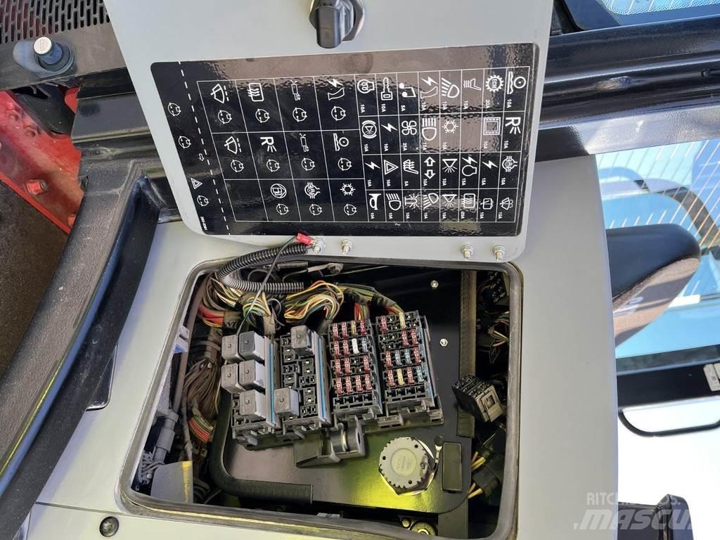 CAT 907H2 轮式装载机