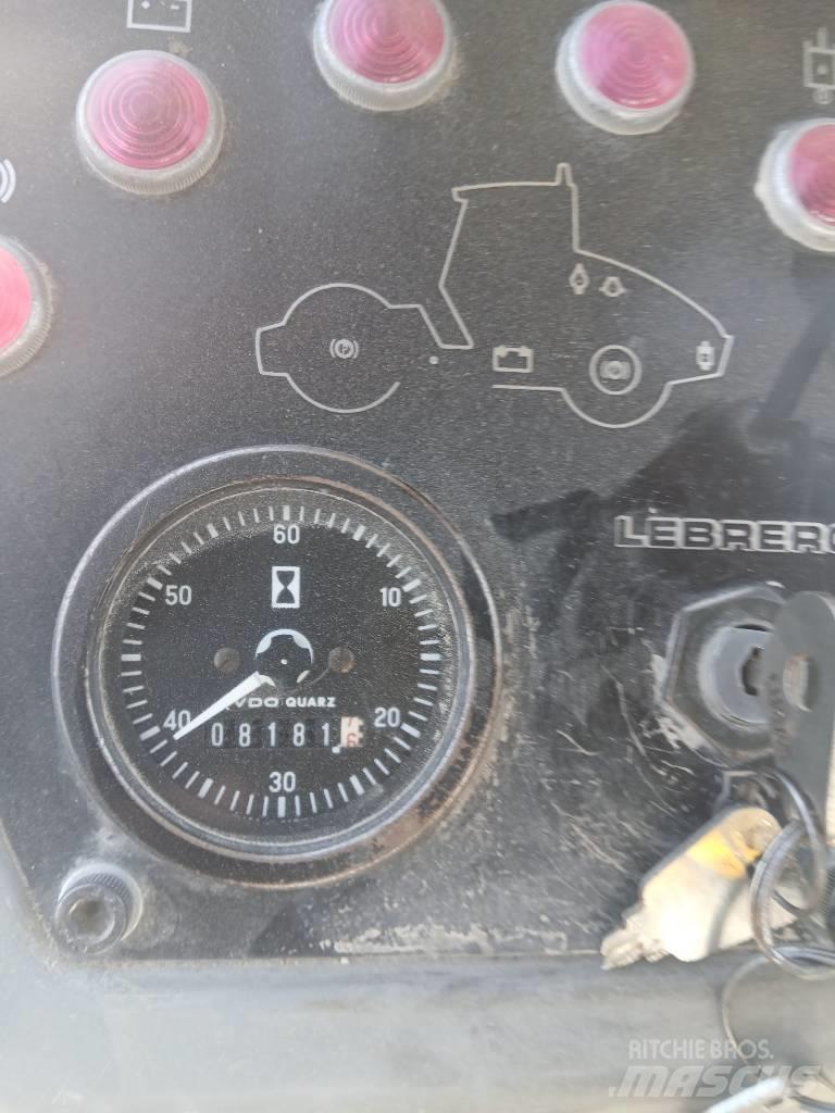 Lebrero X5 复合式压路机