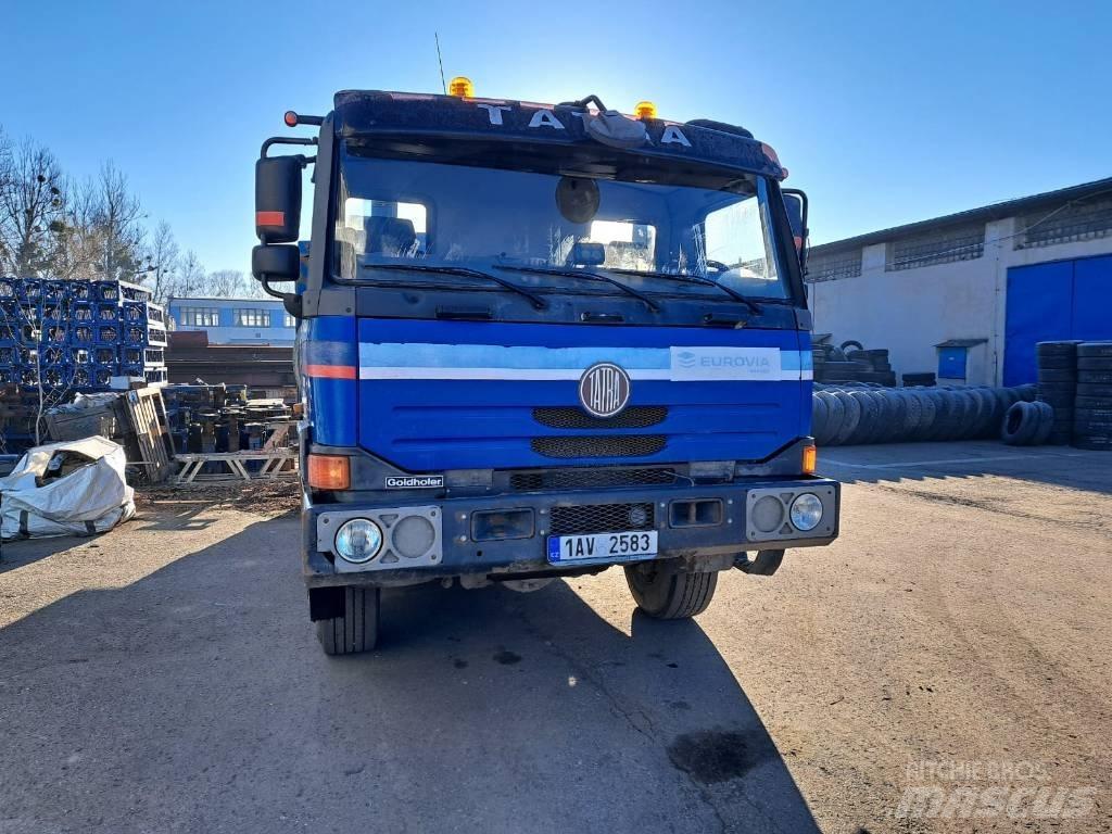 Tatra T 815-2 Terno 自卸式货车