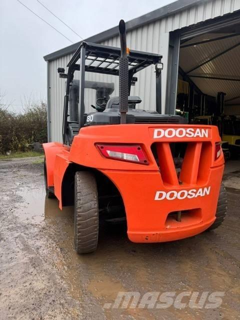 Doosan D80SC-7 柴油叉车