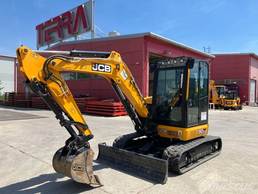JCB 50 Z-2 小型挖掘机
