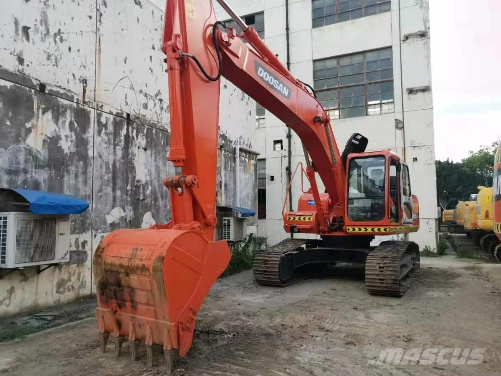 Doosan DH 220 LC-7 履带挖掘机