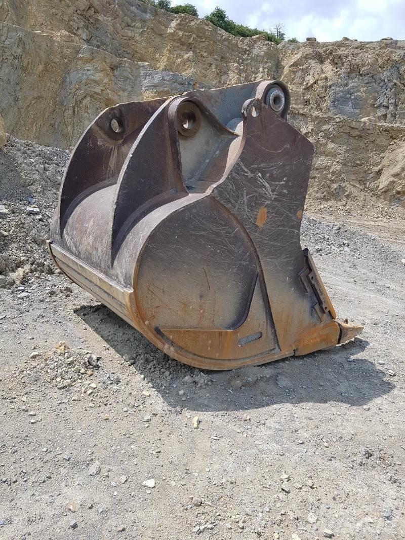 Liebherr R974 履带挖掘机