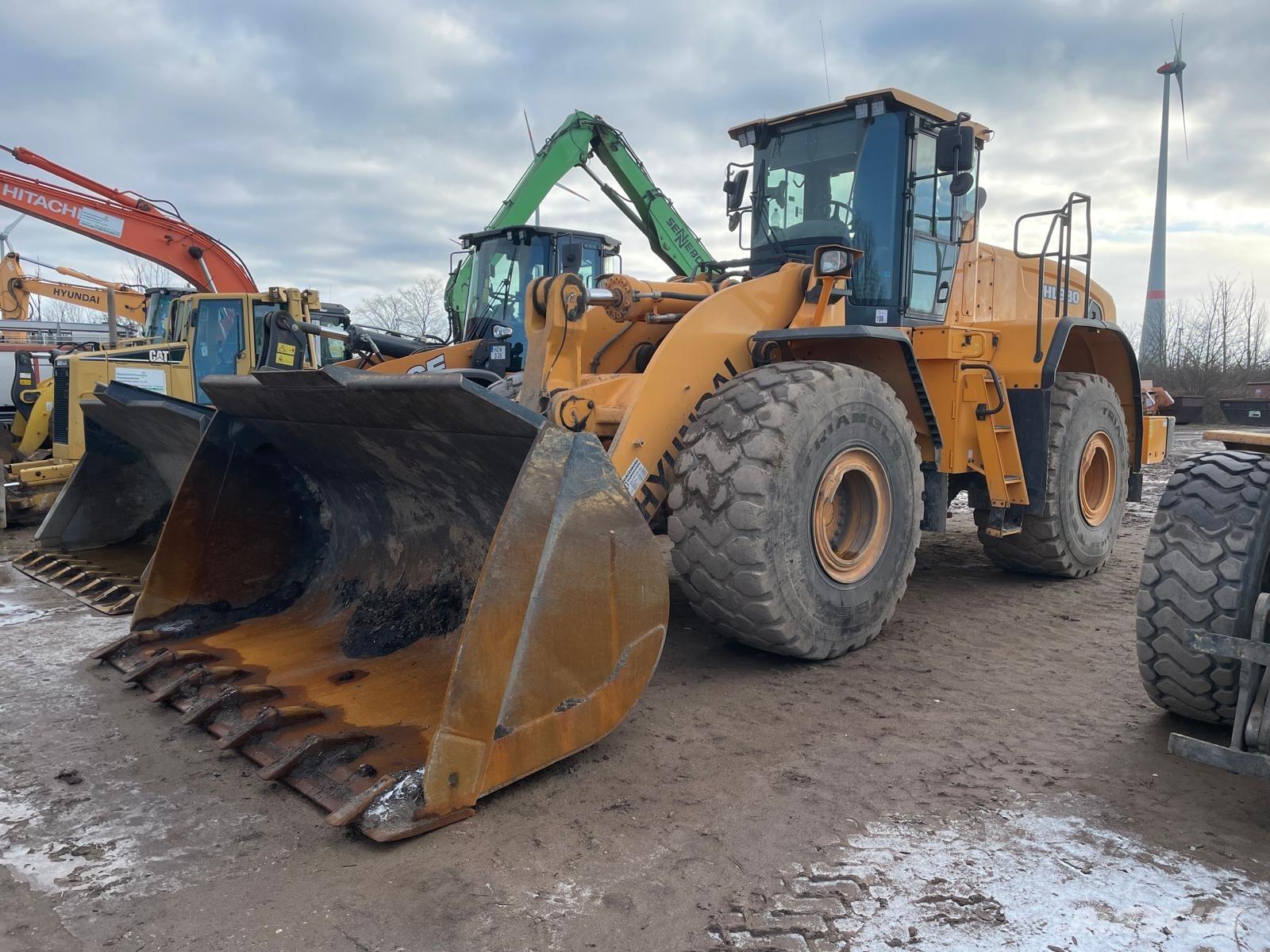 Hyundai HL 980 轮式装载机