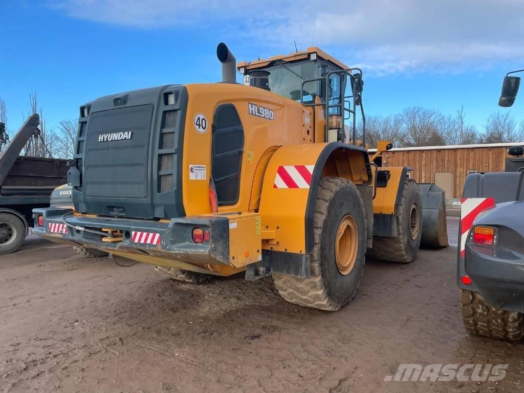 Hyundai HL 980 轮式装载机