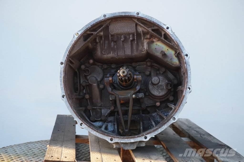 ZF 12AS2330DD TGX 变速器