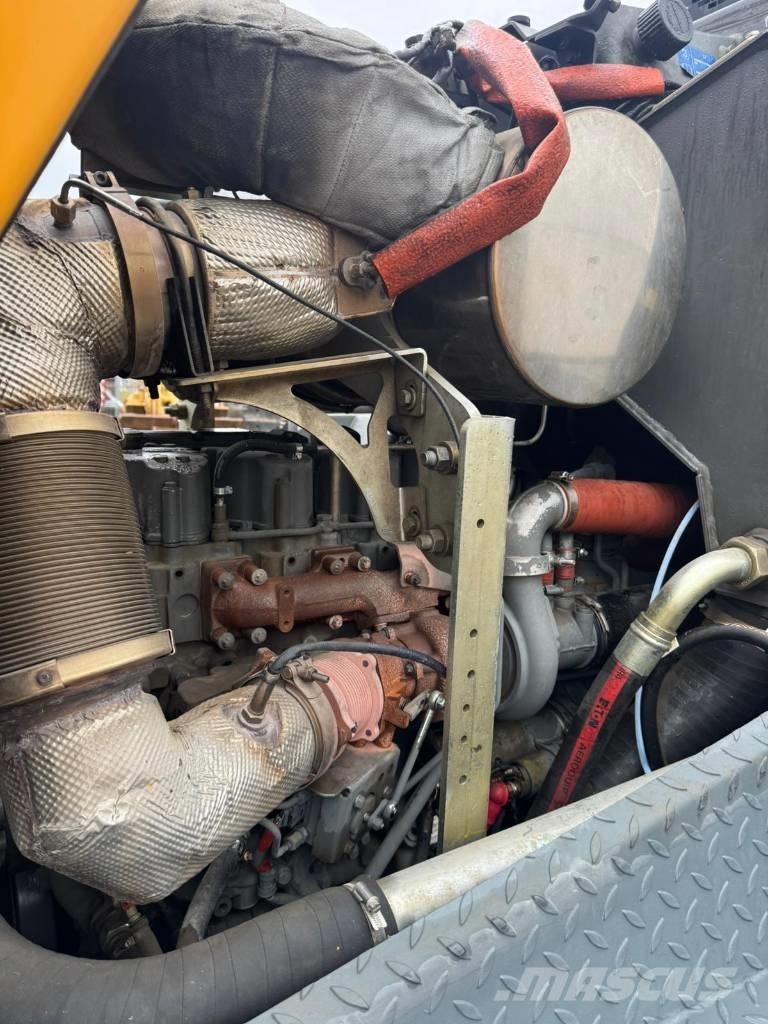 Liebherr L556 轮式装载机