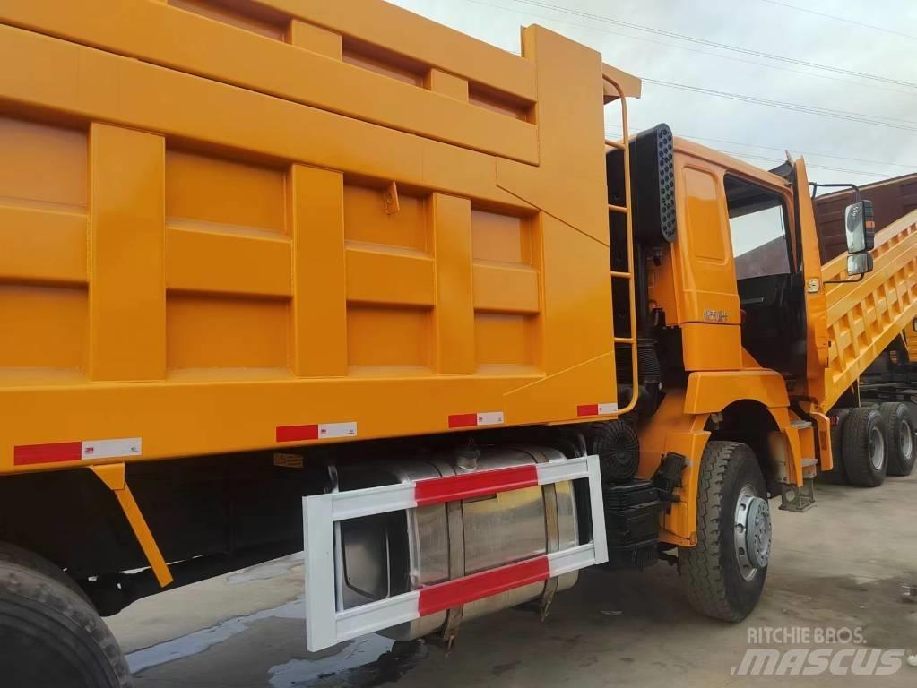 Shacman F3000 6X4 自卸式货车