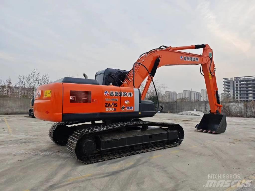 Hitachi ZX 200-6 履带挖掘机