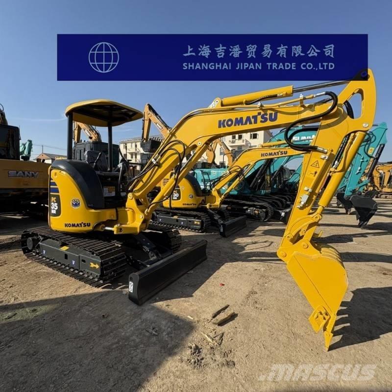 Komatsu PC 35 MR 小型挖掘机