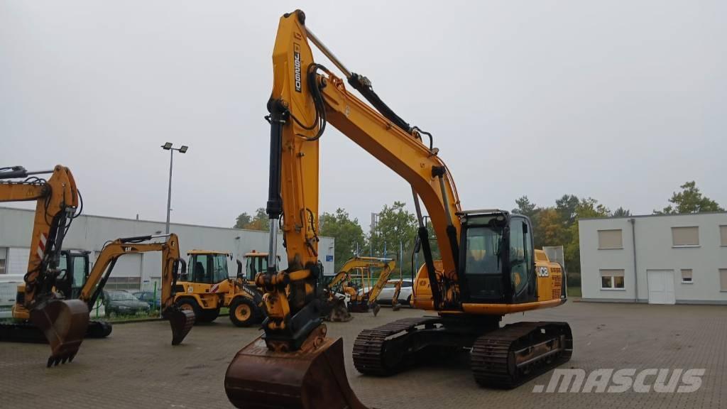 JCB JS 260 LC 履带挖掘机
