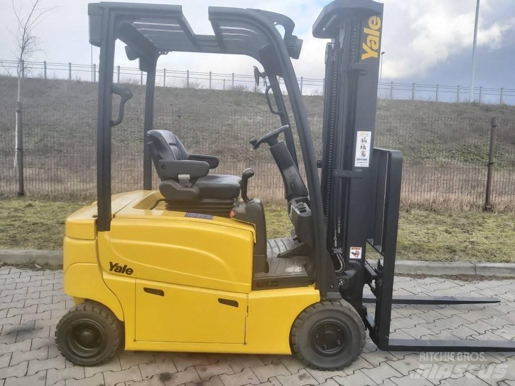 Yale ERP 16 VF 电动叉车