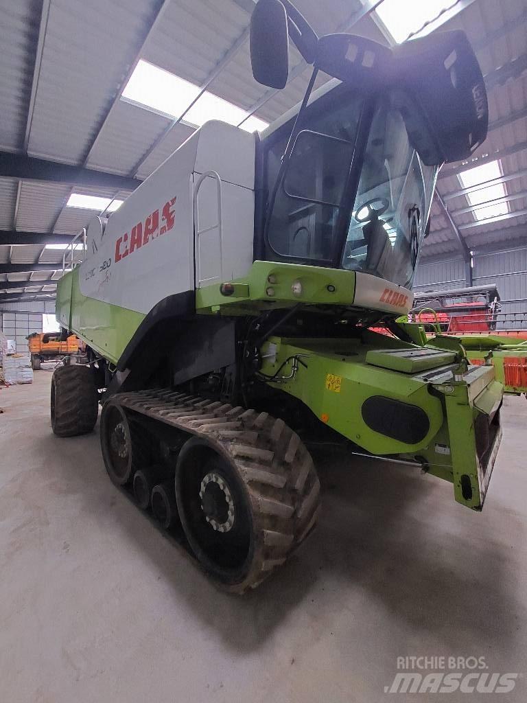 CLAAS Lexion 580 TT 联合收割机