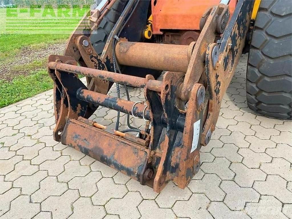 JCB 426e agri ht 小型挖掘机