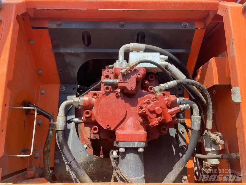 Doosan DX 420 履带挖掘机