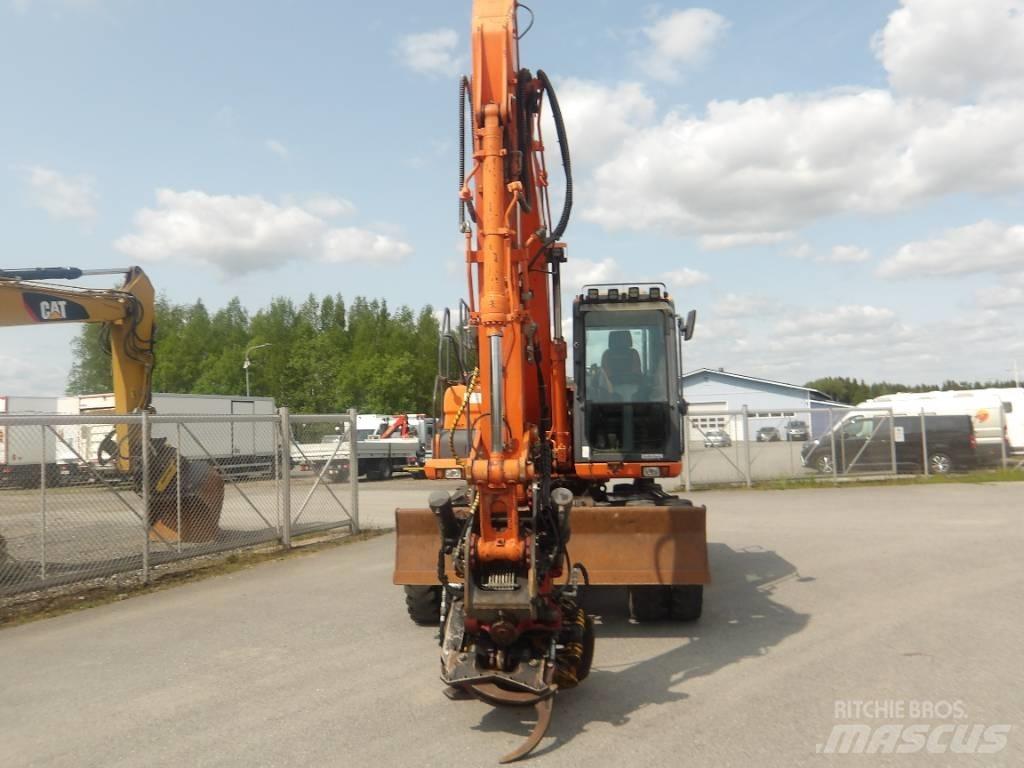 Doosan DX 160 W 轮式挖掘机
