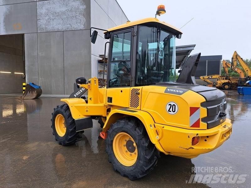 Volvo L 35 G 轮式装载机