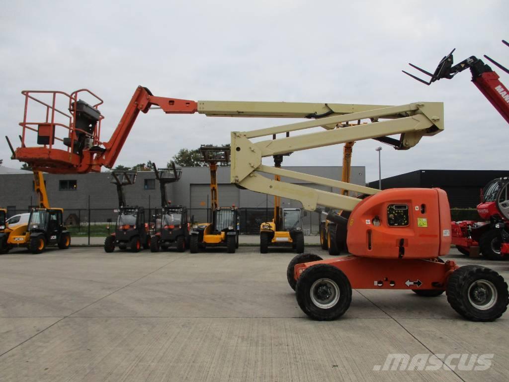 JLG 510 AJ (390) 自走式伸缩臂升降机