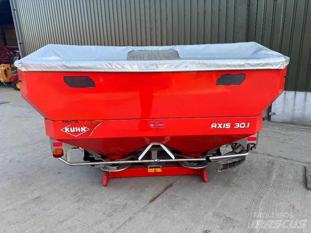 Kuhn Axis 30.1 W 矿物肥料撒播机