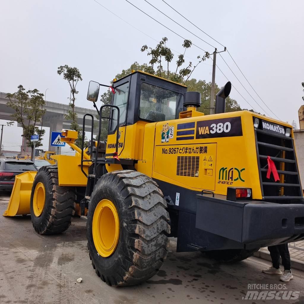 Komatsu WA 380-3 轮式装载机